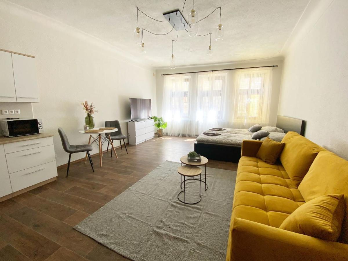 Kovarik Apartments I Оломоуц Экстерьер фото
